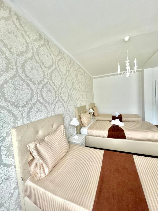 Mother Teresa Apartment Skopje Esterno foto